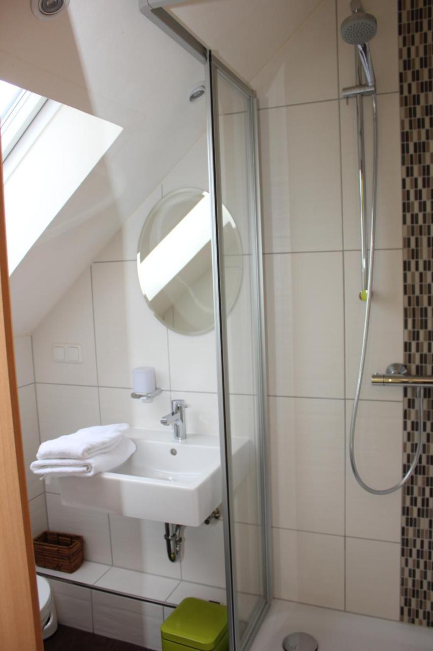Hotel Ebert Neuhof  Bagian luar foto